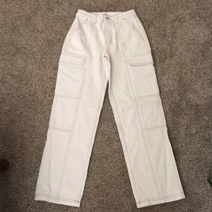 Ivory baggy cargo, elastic waist